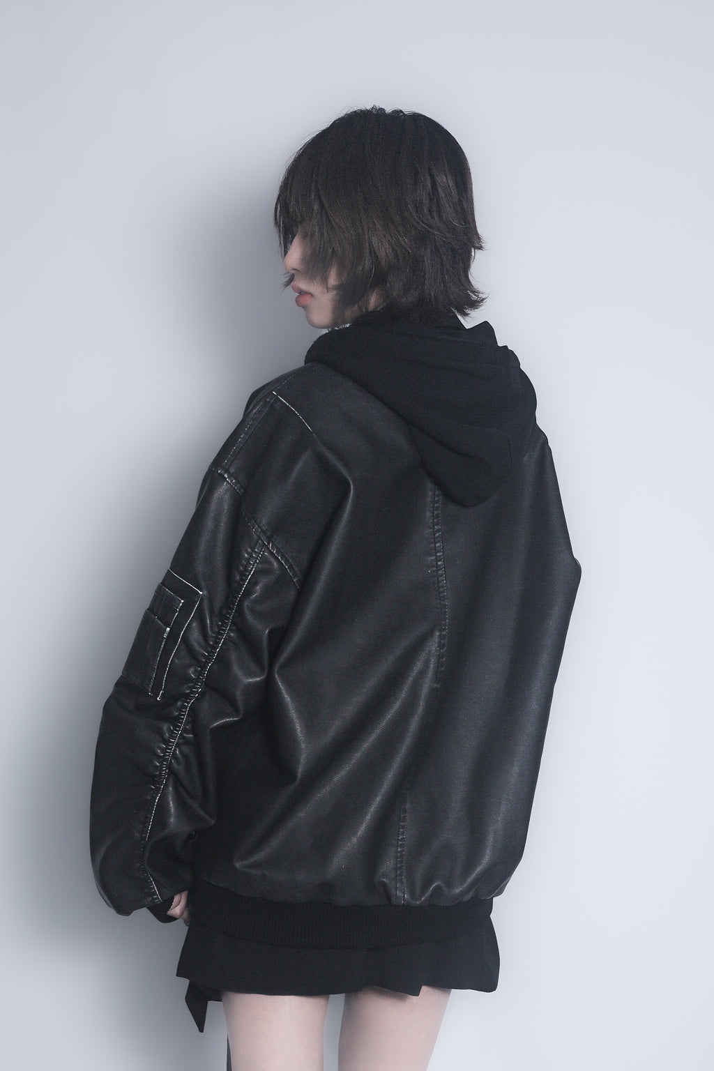 レザーフーディジャケット