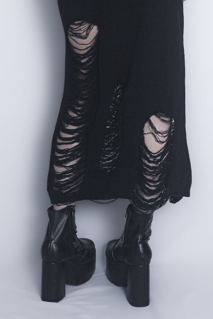 ダメージニットスカート