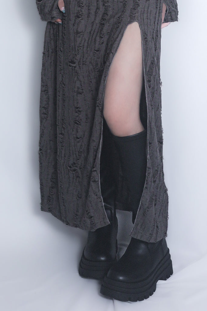 ダメージスリットワンピース