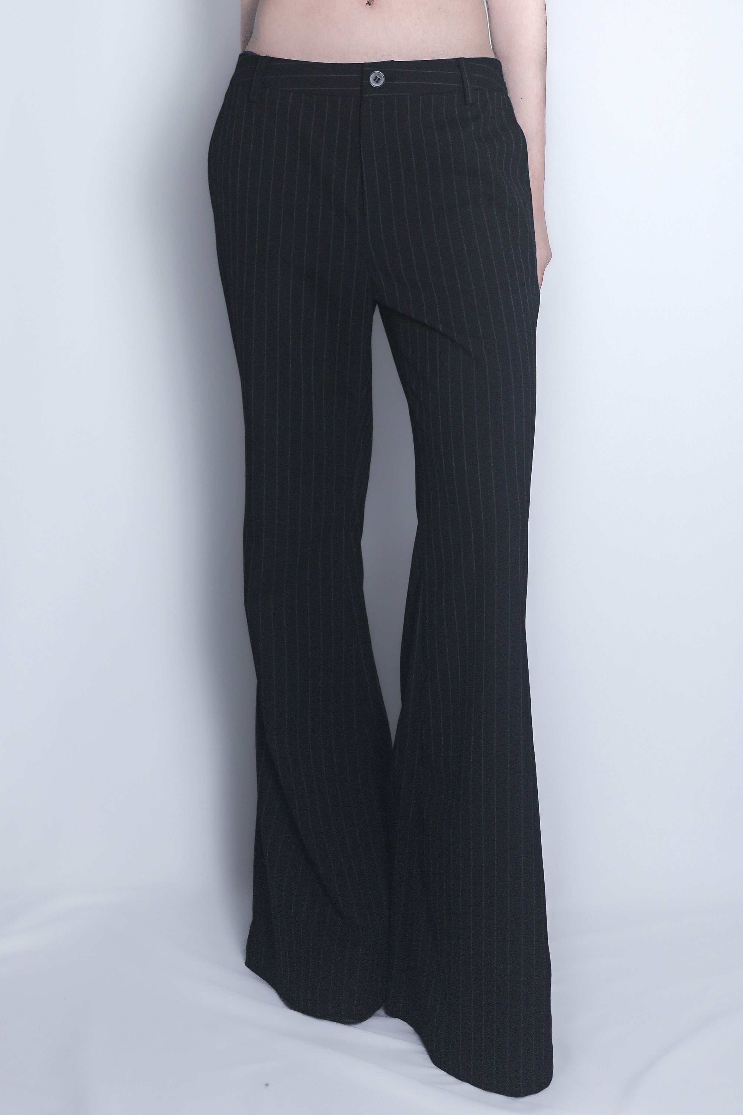 スラックスパンツ