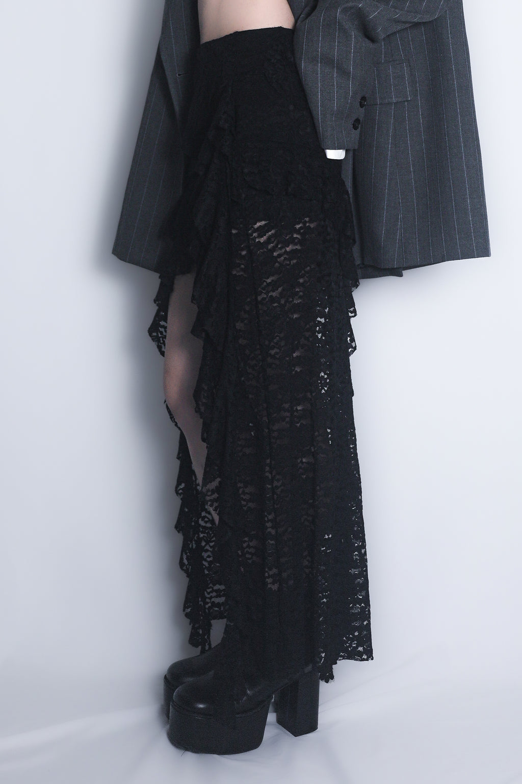 レースデザインロングスカート
