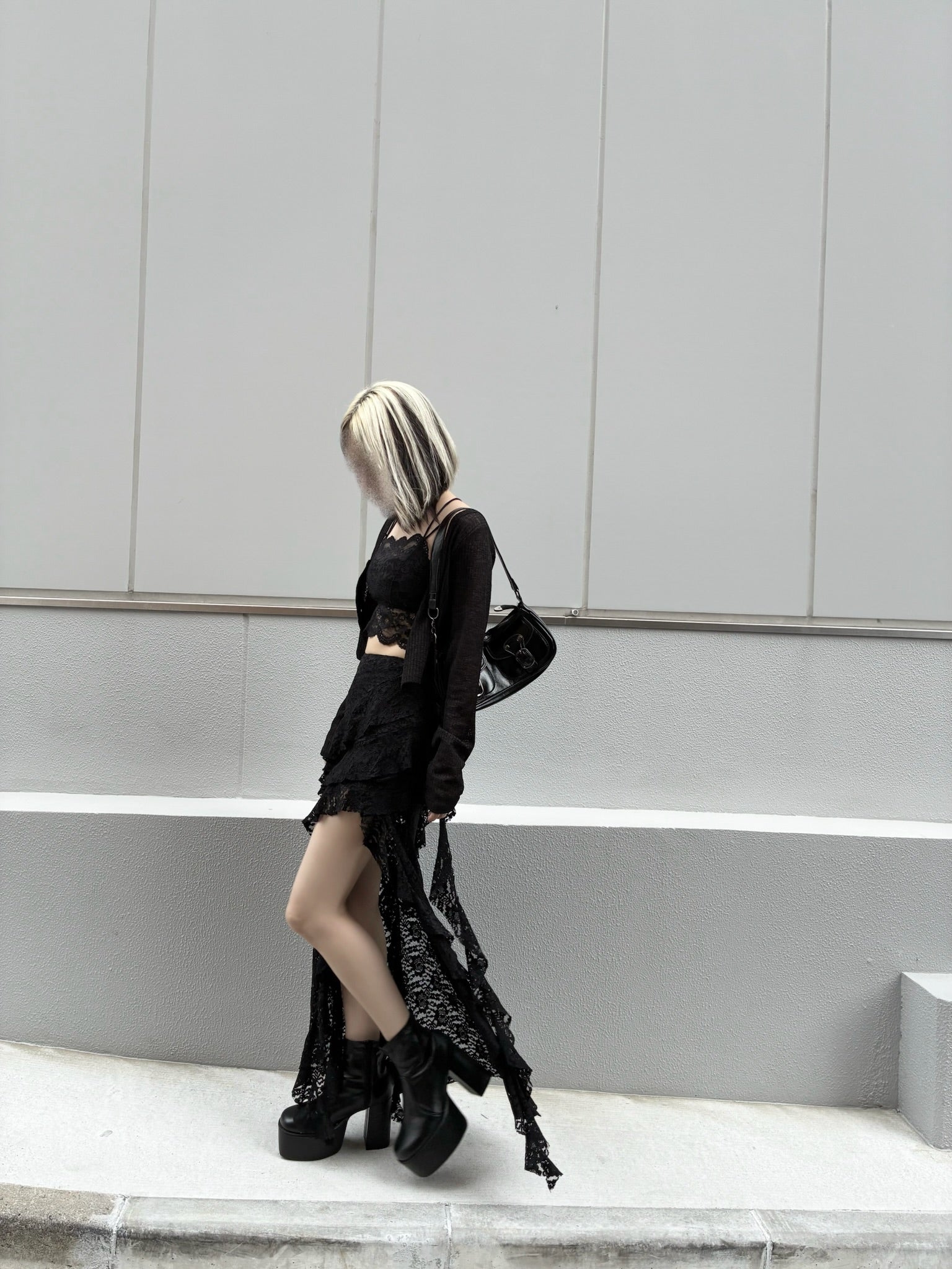 レースデザインロングスカート